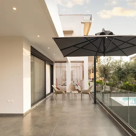 Prive بيت للعطل سالونيك