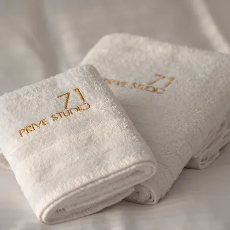 Prive * سالونيك